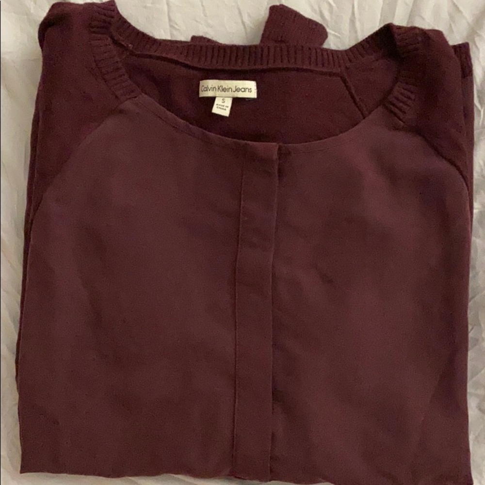 Calvin Klein Sweater